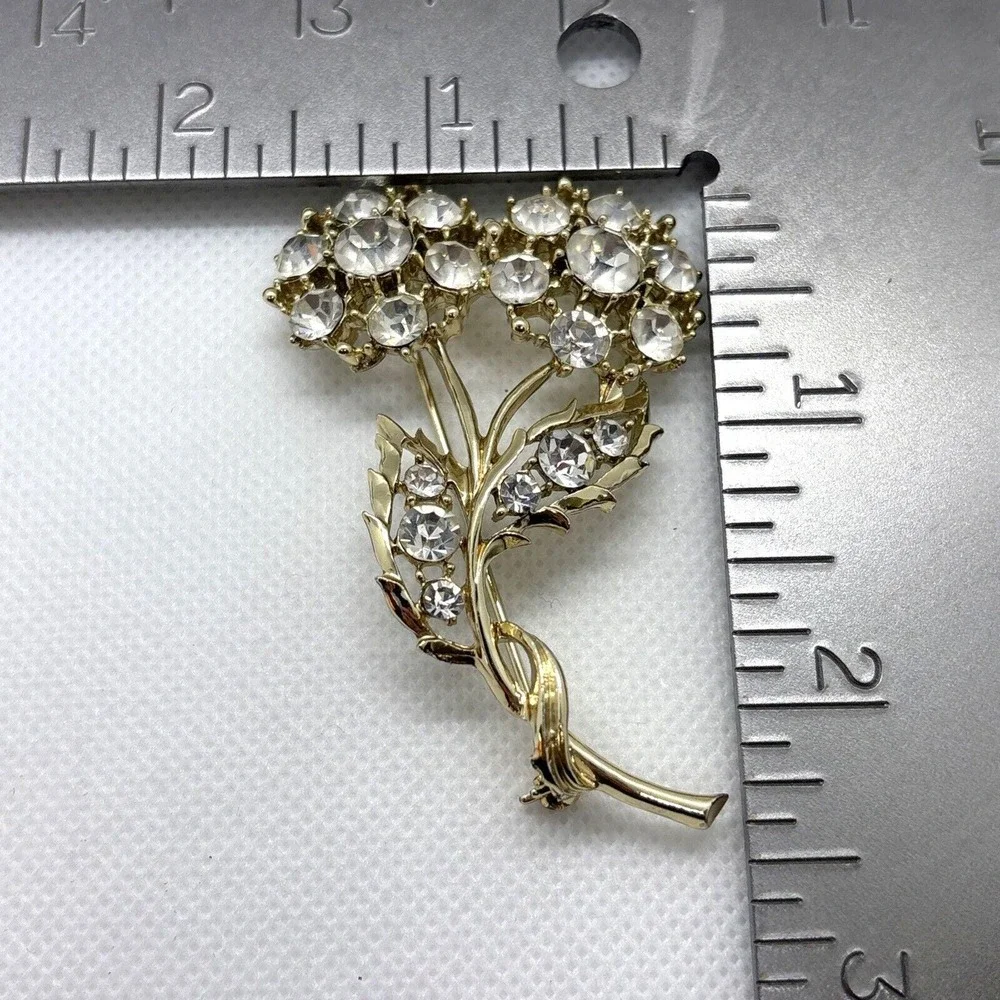 Unbranded vintage flower